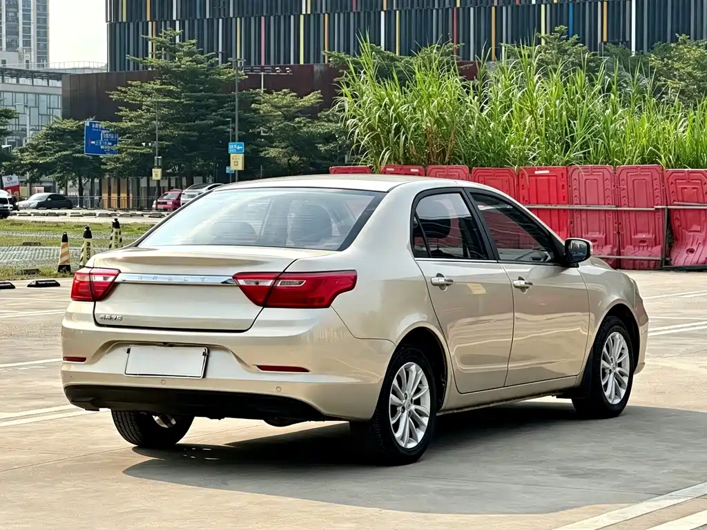 Geely Vision 2021 — фото 4