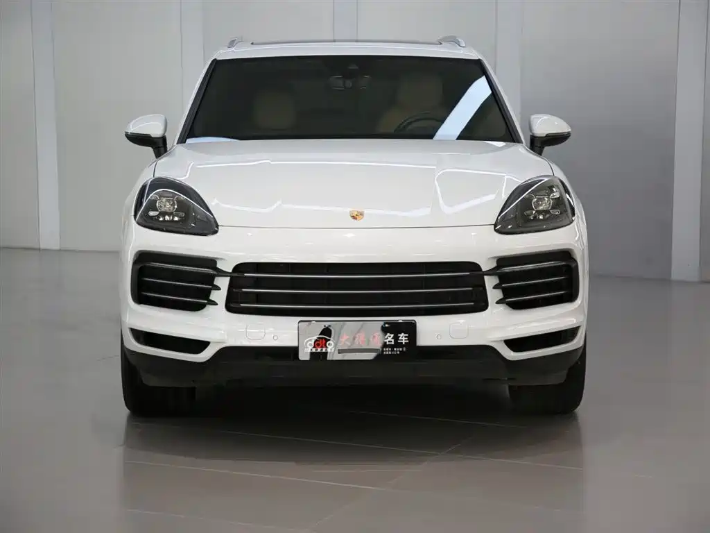 Porsche Cayenne 2018 — фото 2