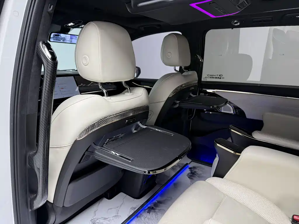 GAC Motor Trumpchi M8 2023 — фото 15