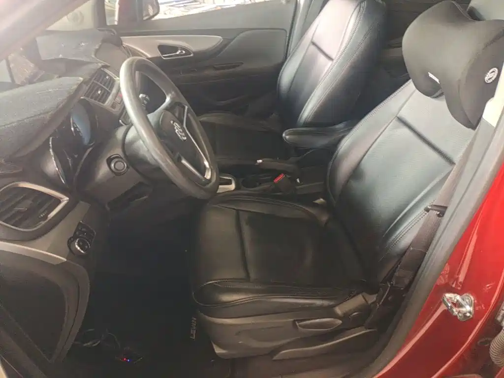 Buick Encore 2016 — фото 11