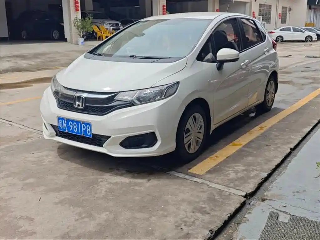 Honda Fit 2019 — фото 2