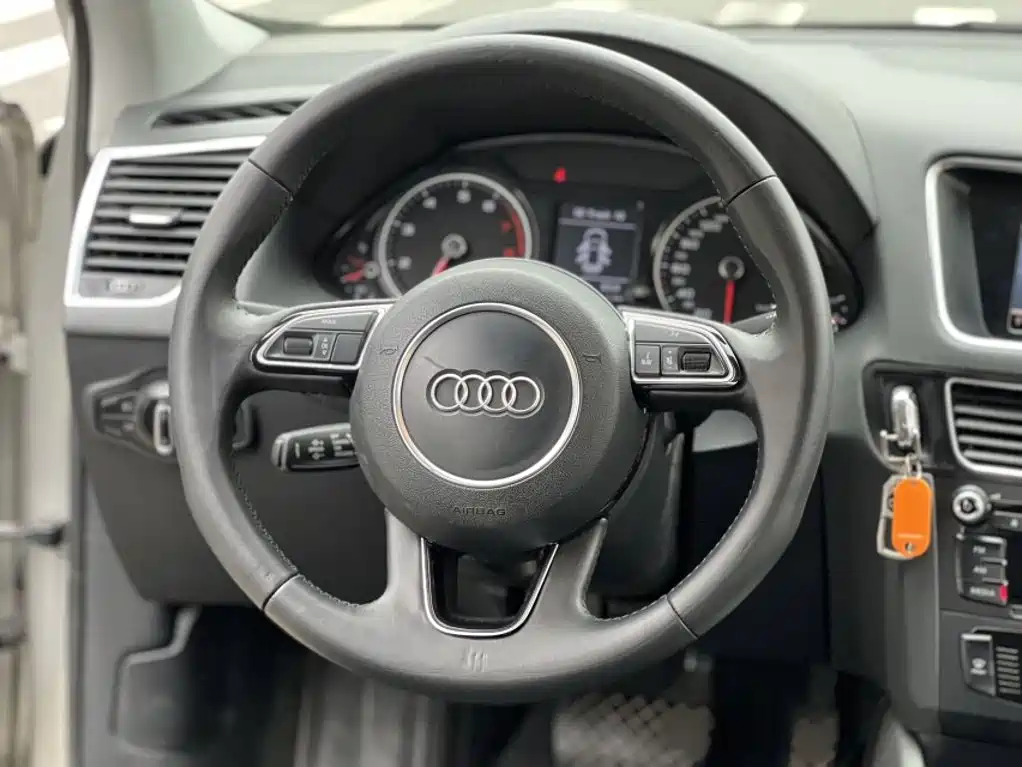 Audi Q5 2015 — фото 8