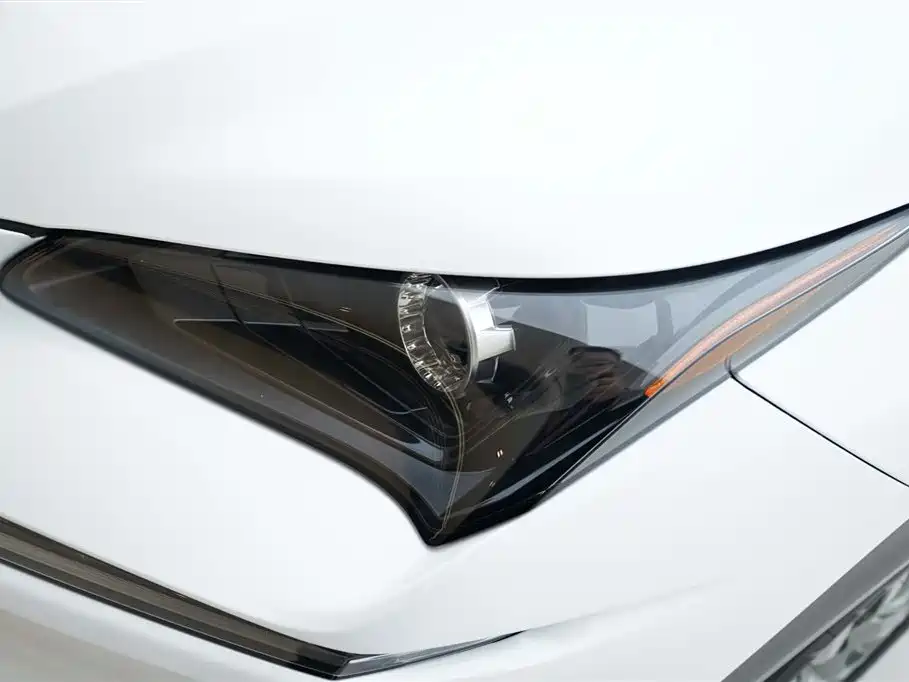 Lexus NX 2019 — фото 14