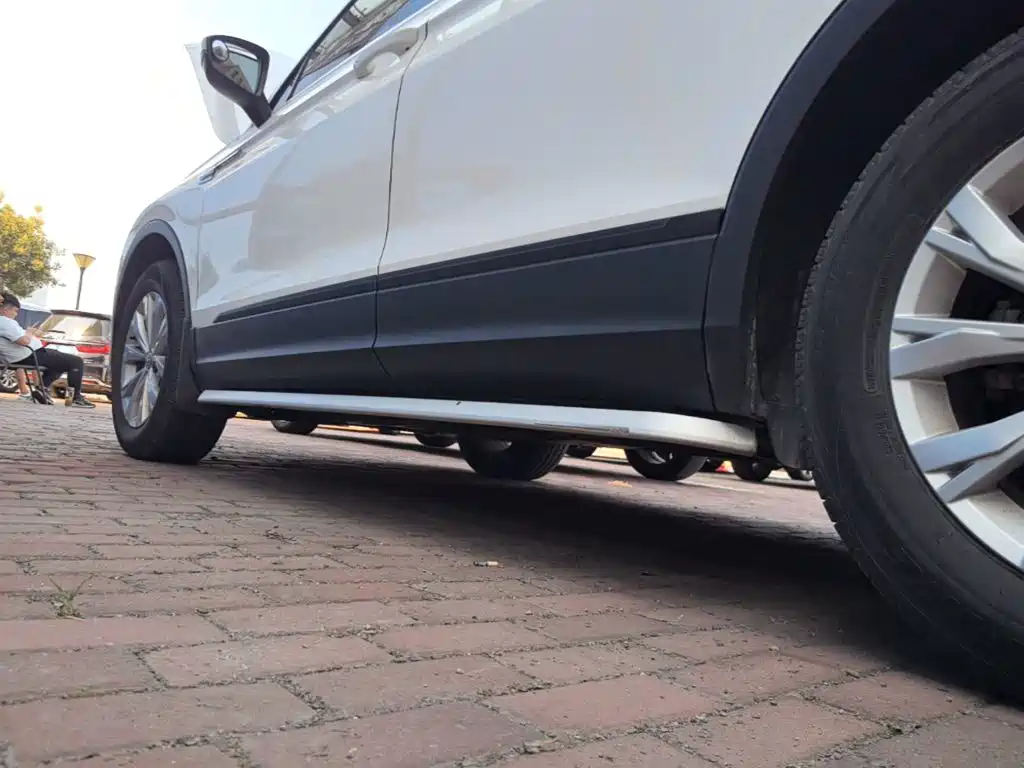 Volkswagen Tiguan L 2017 — фото 22
