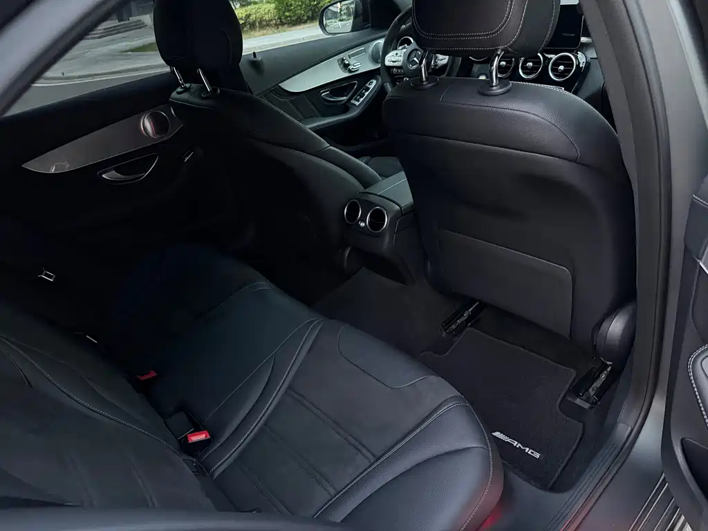 Mercedes-Benz C-Class AMG 2020 — фото 11