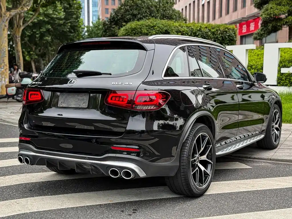Mercedes-Benz GLC AMG 2020 — фото 5