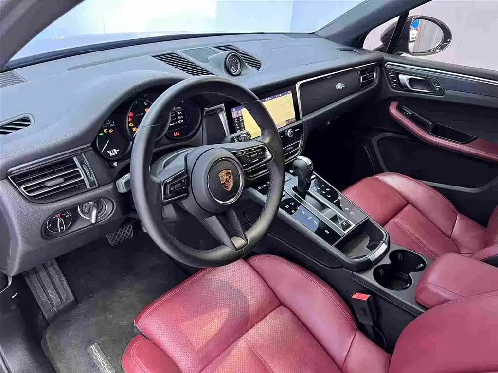 Porsche Macan 2023 — фото 7