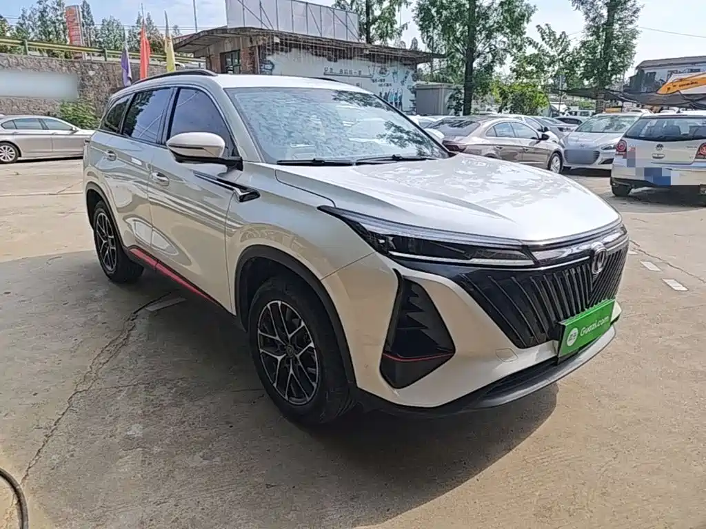 Changan CS75PLUS 2023 — фото 4
