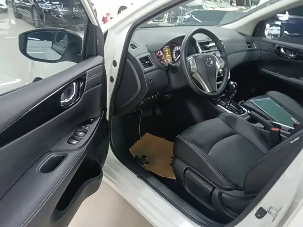 Nissan Tiida 2023 — фото 16