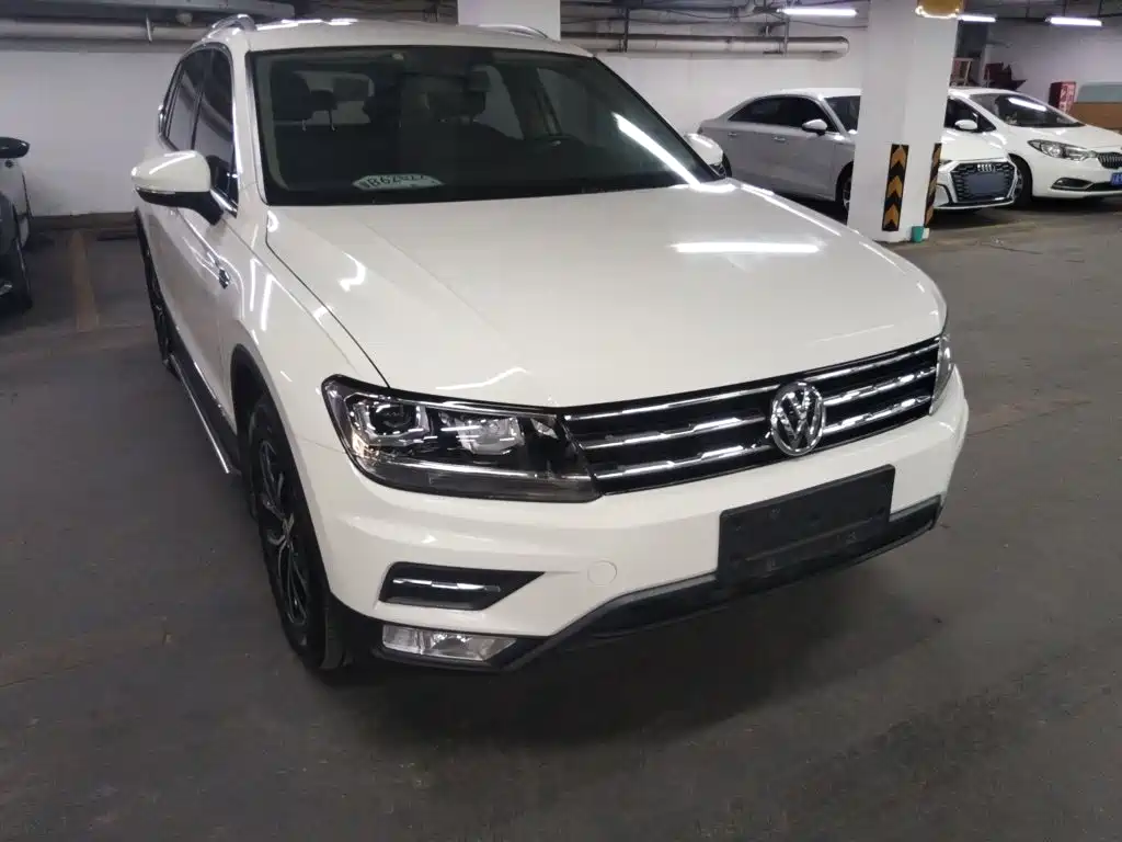 Volkswagen Tiguan L 2018 — фото 20