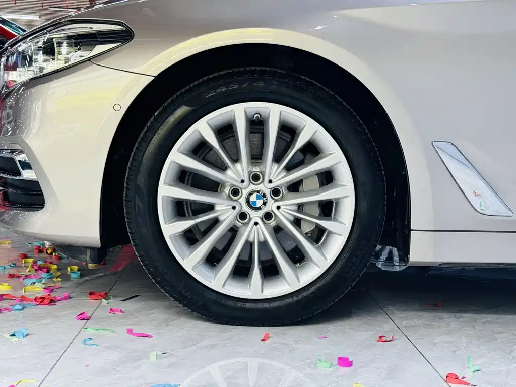 BMW 5 Series 2020