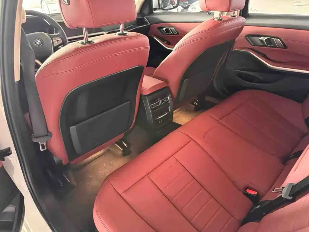 BMW 3 Series 2021