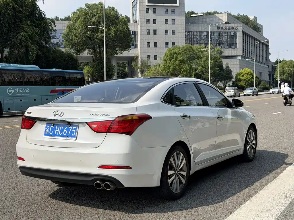 Hyundai Mistra 2014 — фото 9