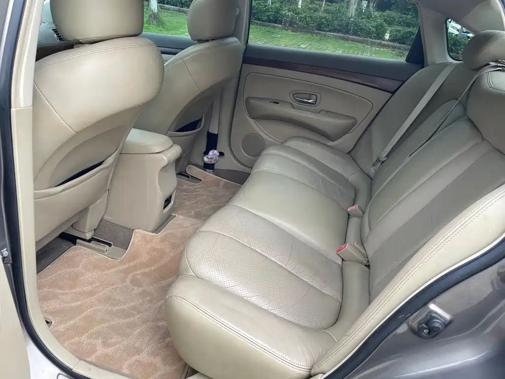 Nissan Sylphy 2011