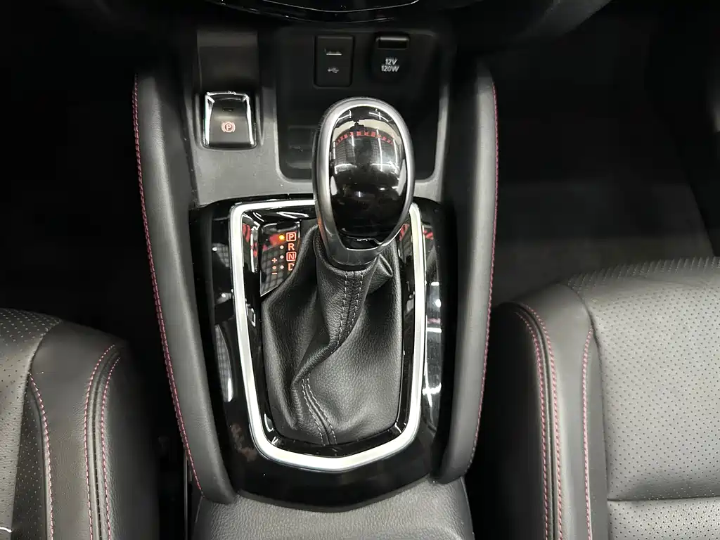 Nissan Qashqai 2022 — фото 17