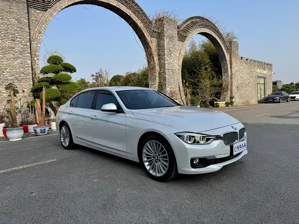 BMW 3 Series 2018