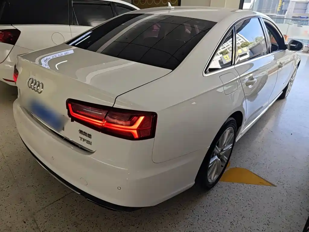 Audi A6L 2018