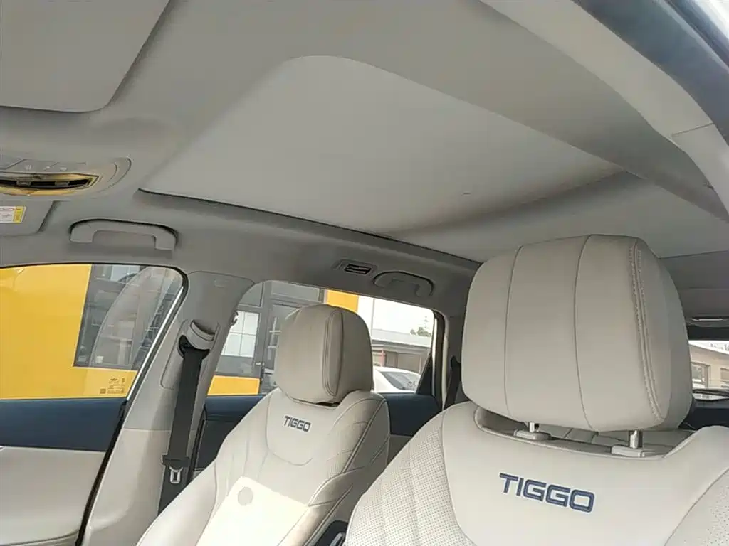 Chery Tiggo 8 PRO NEV 2023 — фото 18