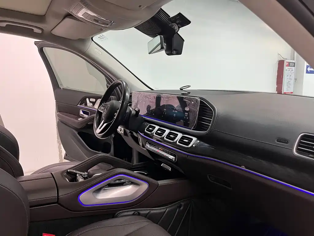 Mercedes-Benz GLE 2023 — фото 9
