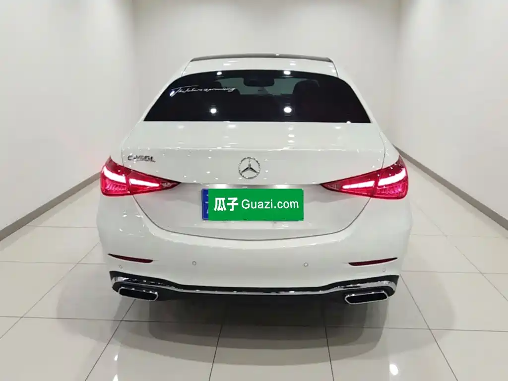 Mercedes-Benz C-Class 2025