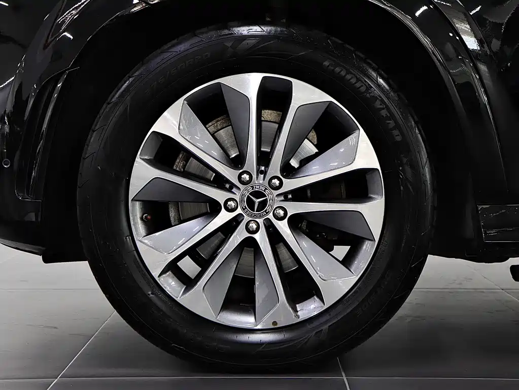 Mercedes-Benz GLE 2022 — фото 8