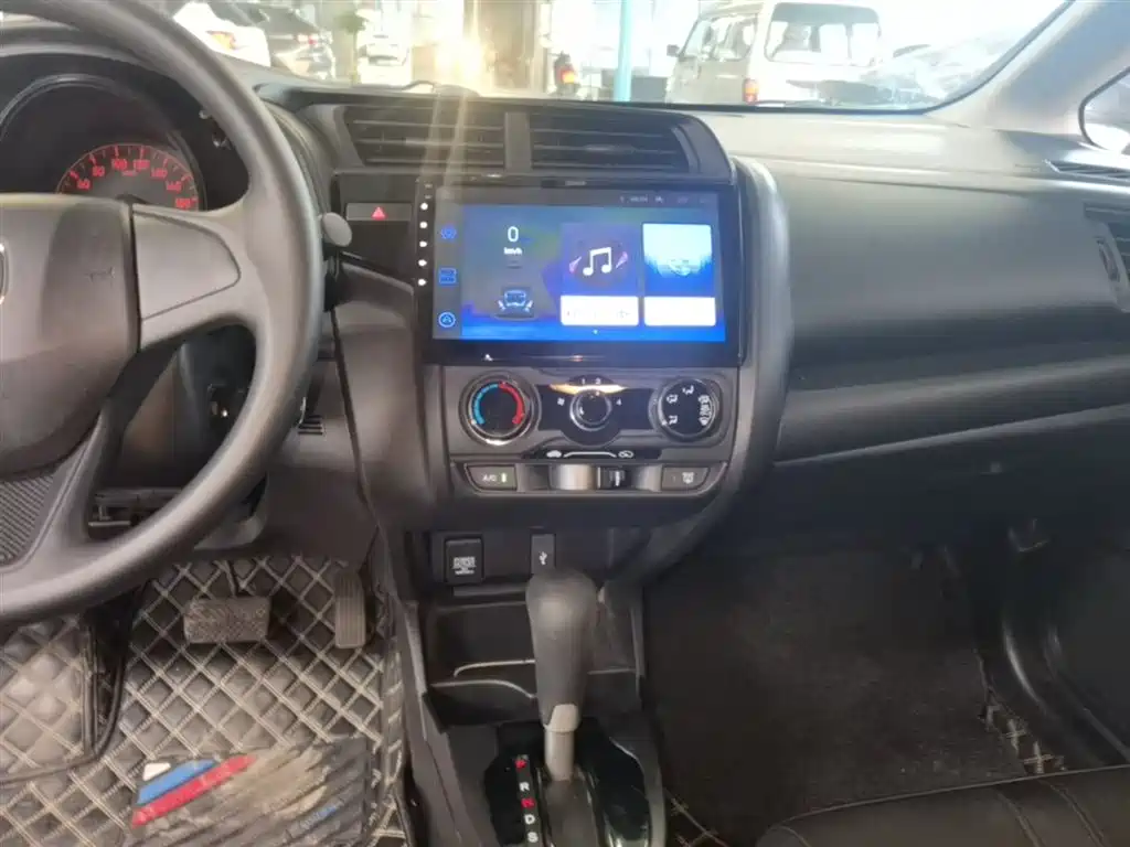 Honda Fit 2019 — фото 13