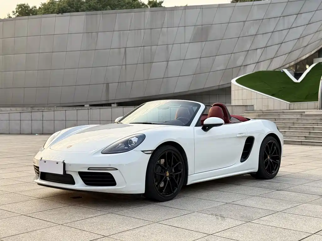 Porsche 718 2024 — фото 1