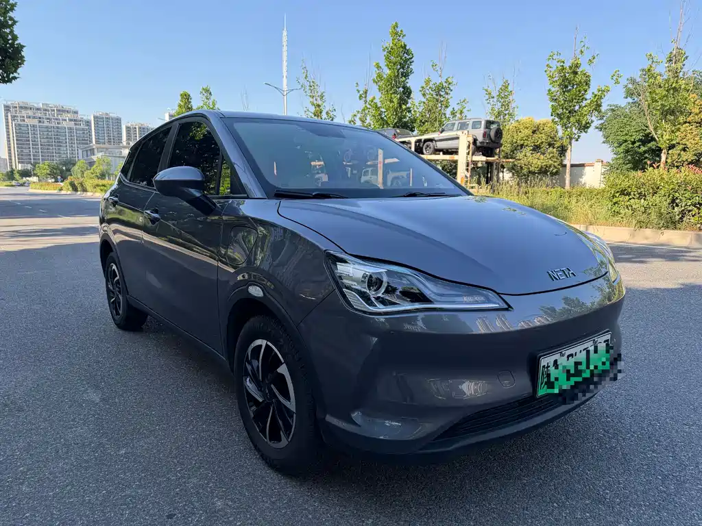 Neta V 2020