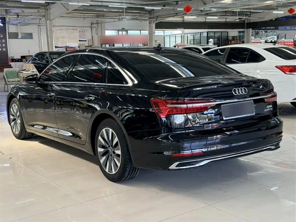 Audi A6L 2023 — фото 7