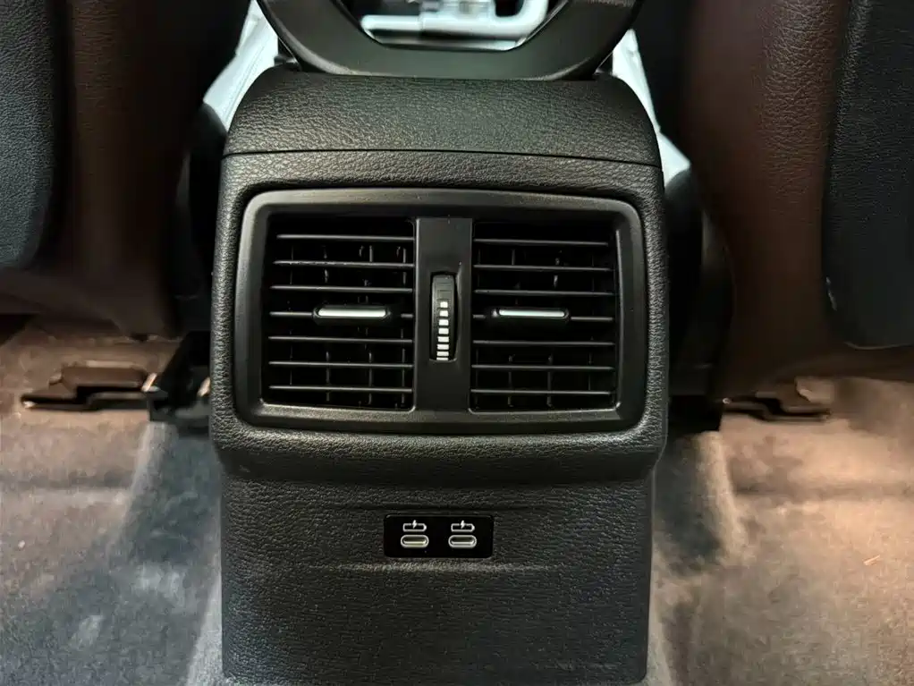 BMW X1 2022 — фото 19