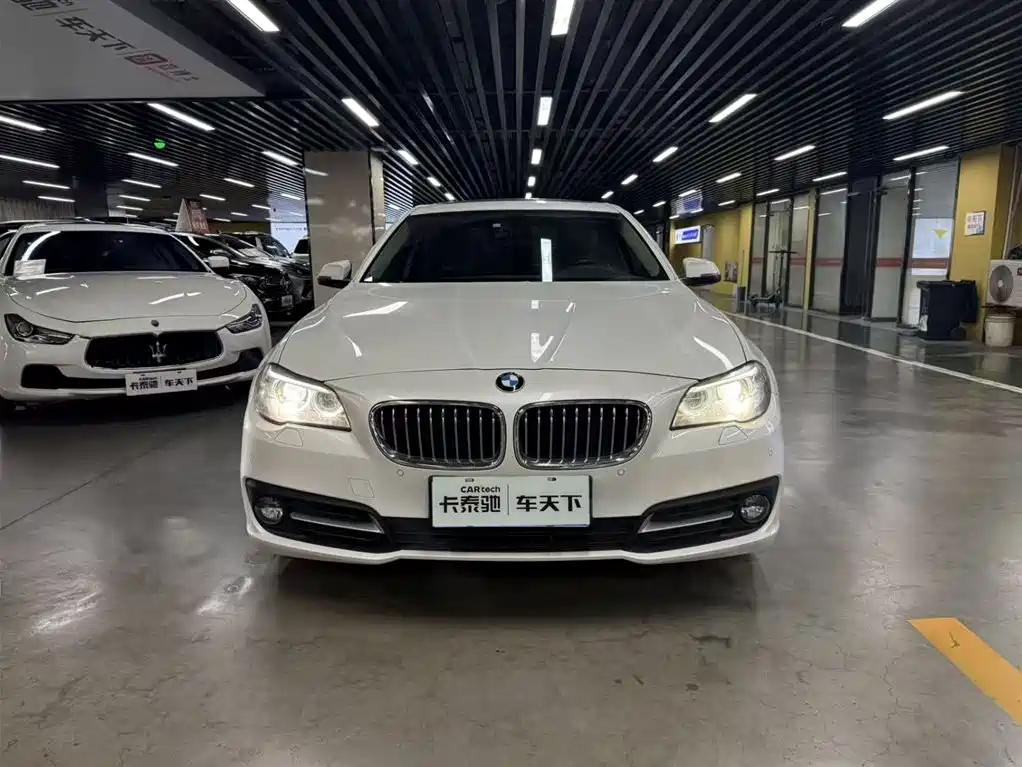 BMW 5 Series 2015 — фото 3