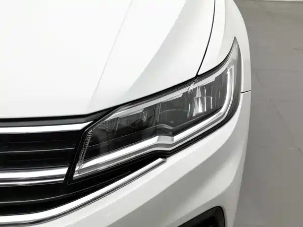 Volkswagen Bora 2023