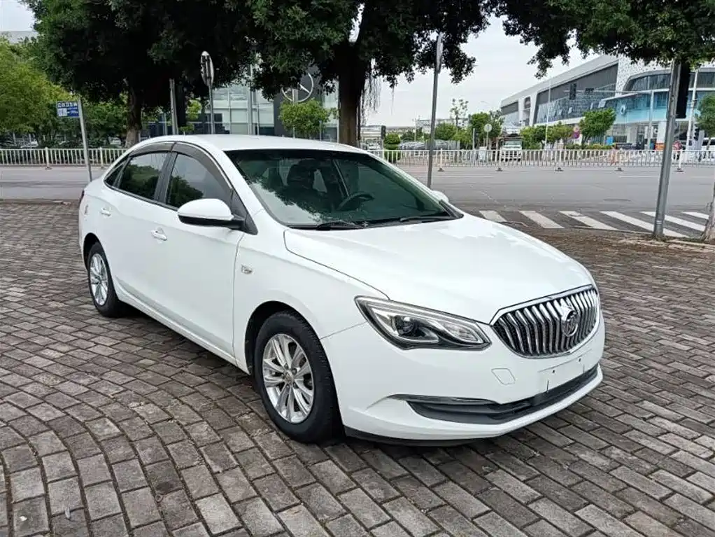 Buick Excelle 2016 — фото 3
