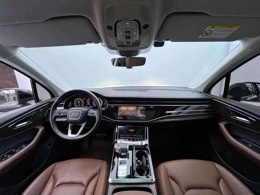 Audi Q7 2022 — фото 13