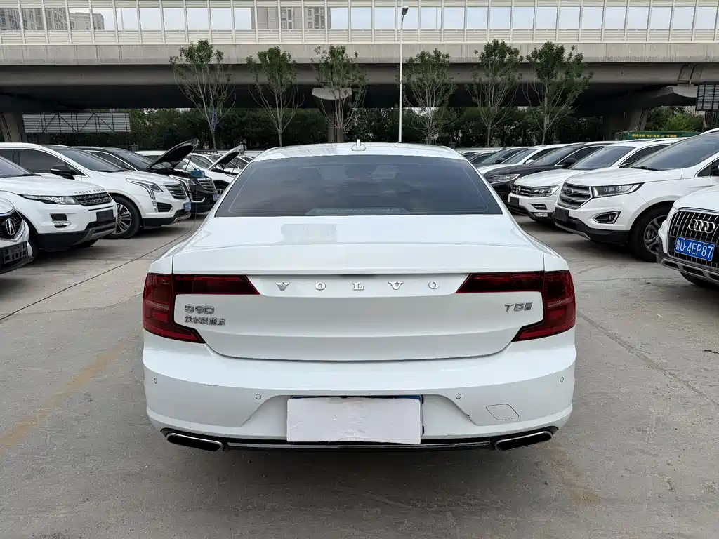 Volvo S90 2019 — фото 14