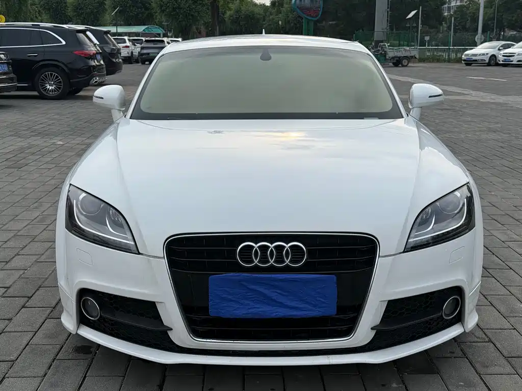 Audi TT 2015 — фото 2