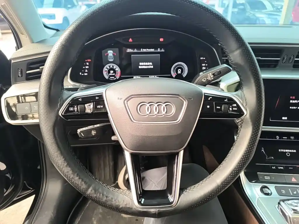 Audi A6L 2021