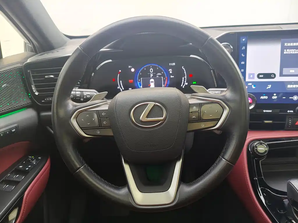 Lexus NX 2022 — фото 10