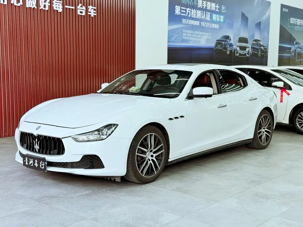 Maserati Ghibli 2016 — фото 1