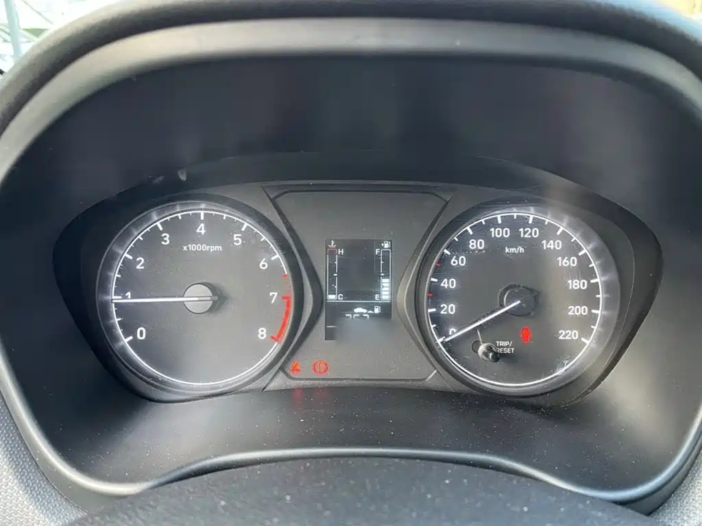 Hyundai Verna 2018 — фото 22