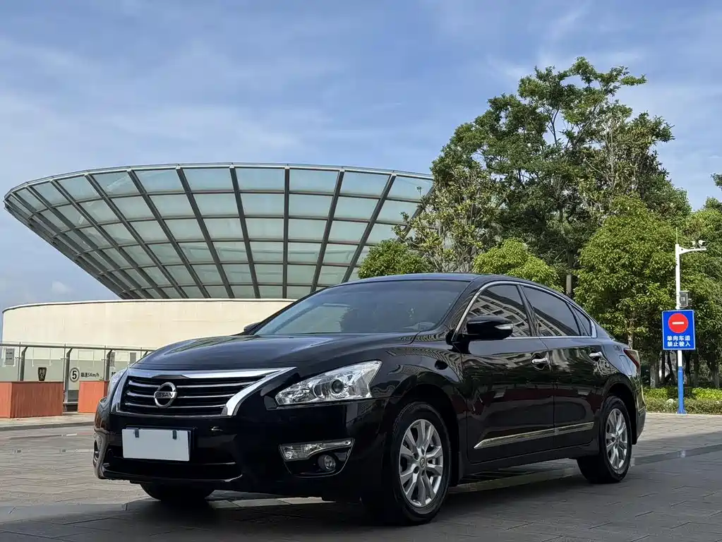 Nissan Teana 2015