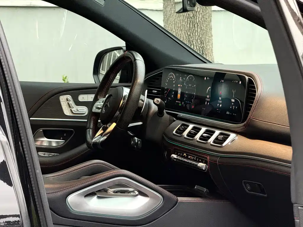 Mercedes-Benz GLE Coupe AMG 2020 — фото 9