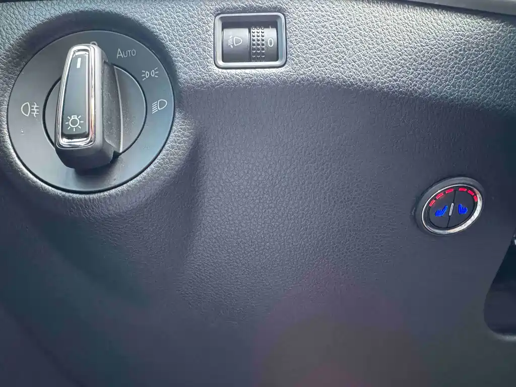 Skoda Kamiq 2023 — фото 11