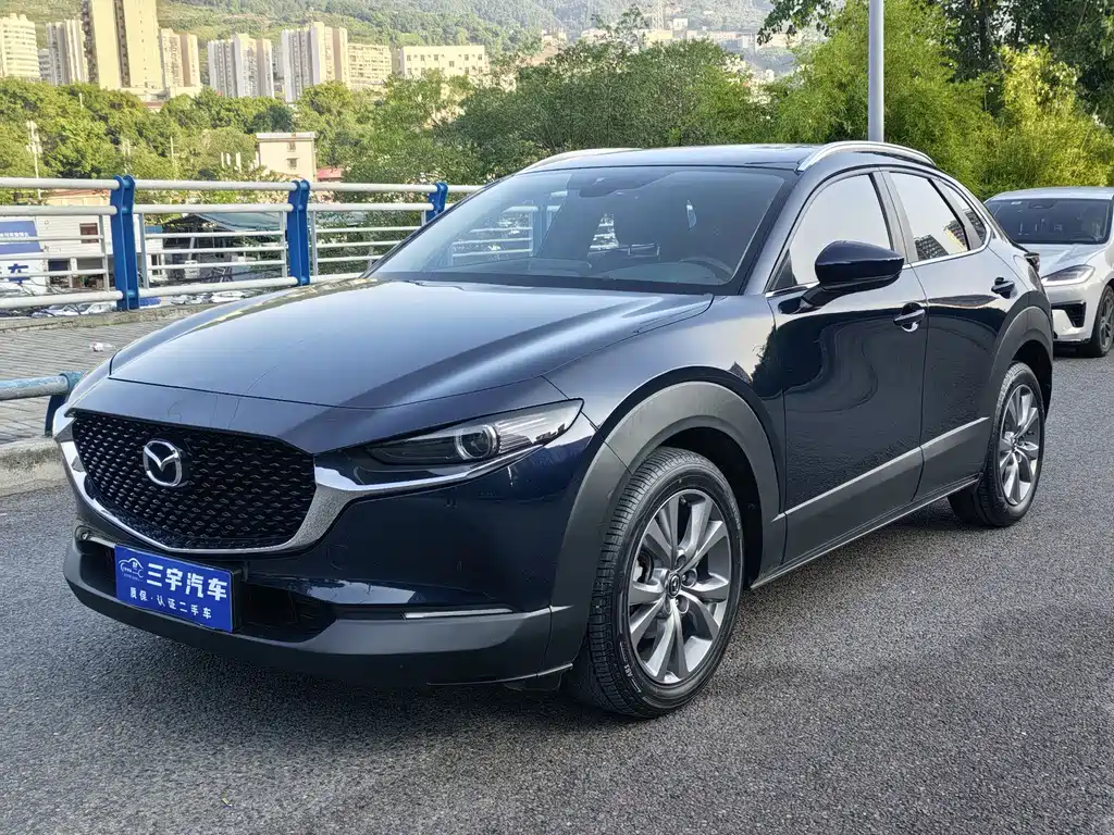 Mazda CX-30 2020 — фото 1