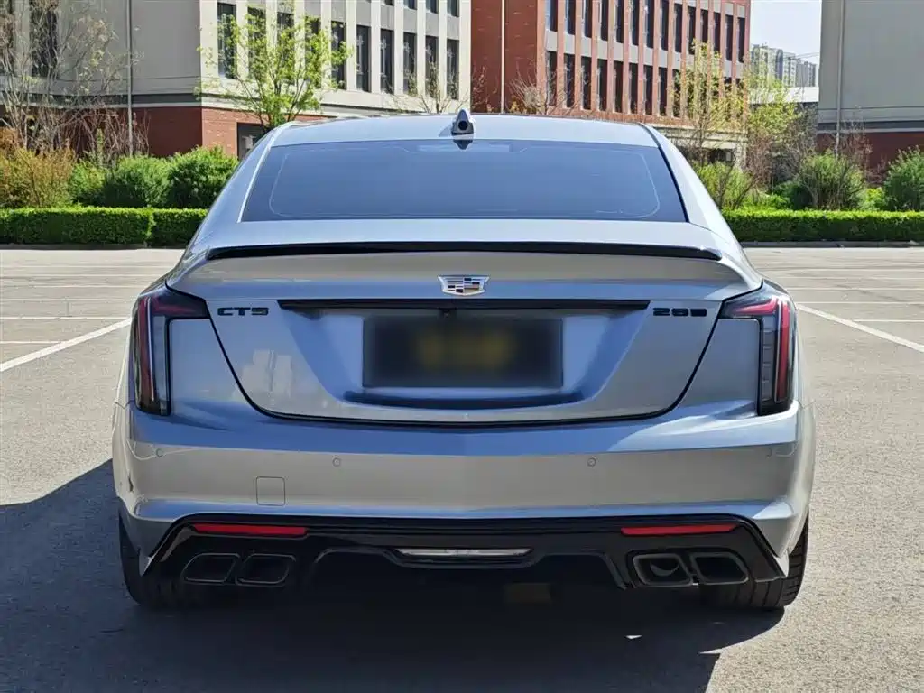 Cadillac CT5 2023 — фото 14