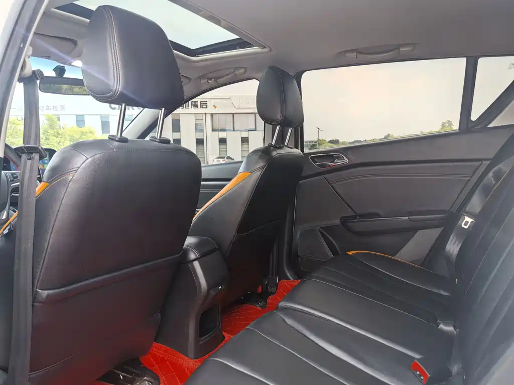 Baojun 310 2017