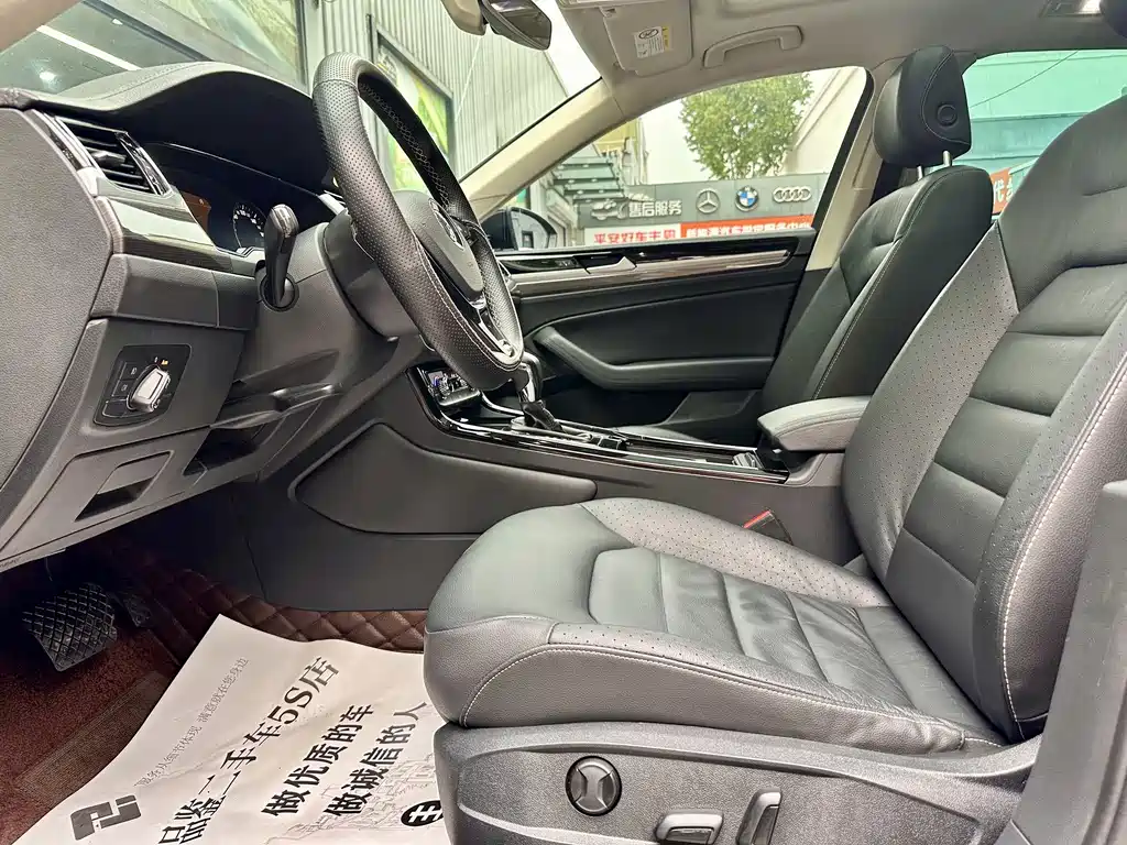 Volkswagen Phideon 2019 — фото 13