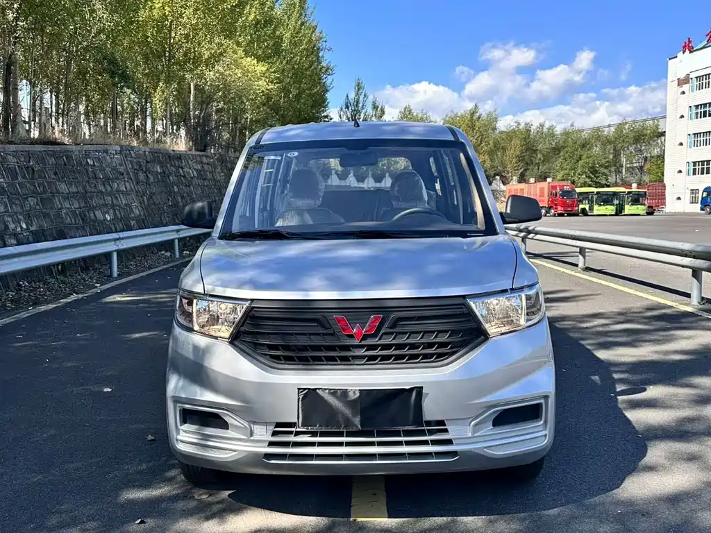 Wuling Hongguang V 2025 — фото 2