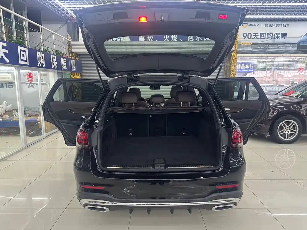 Mercedes-Benz GLC 2020 — фото 19