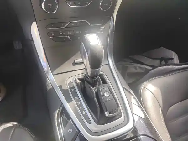 Ford Edge 2018